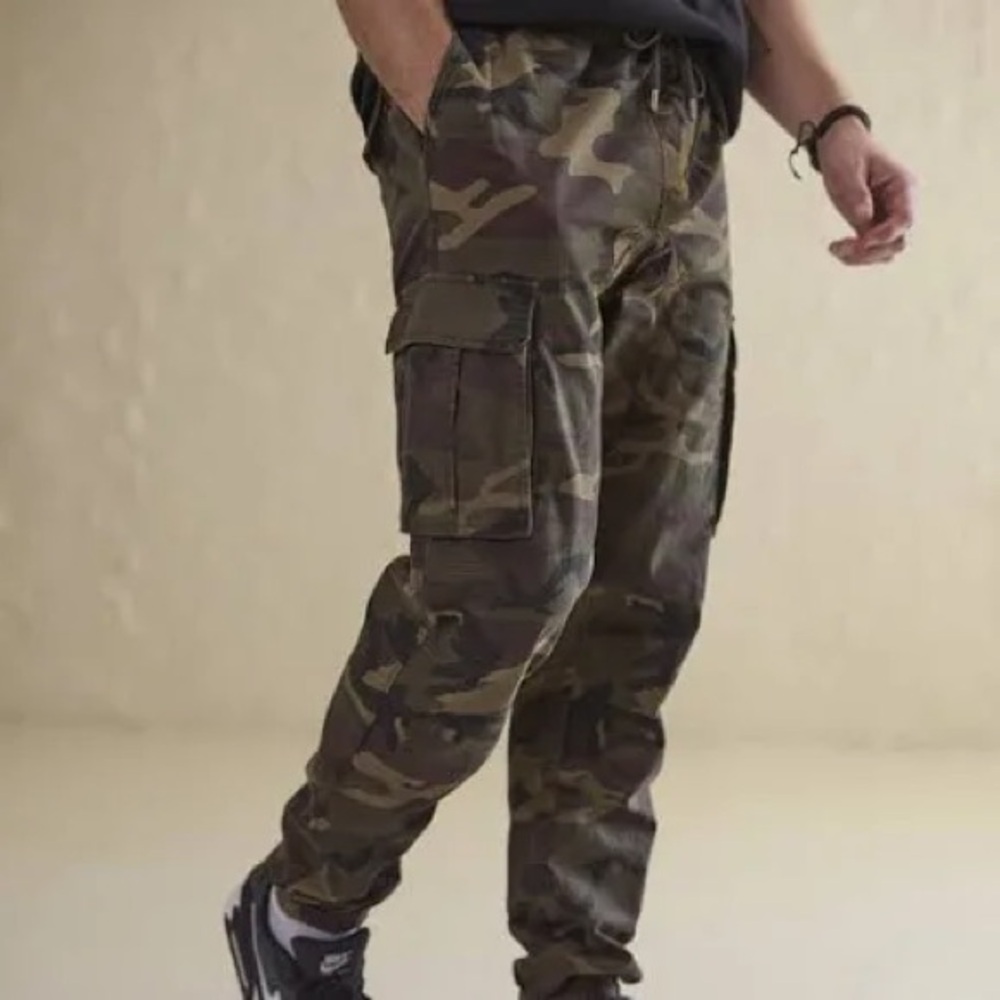 camo joggers